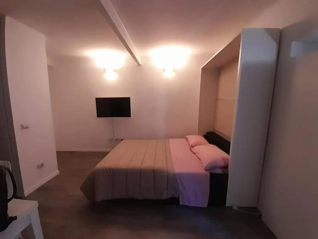 Apartamento House In Porta Venezia Milán Italia